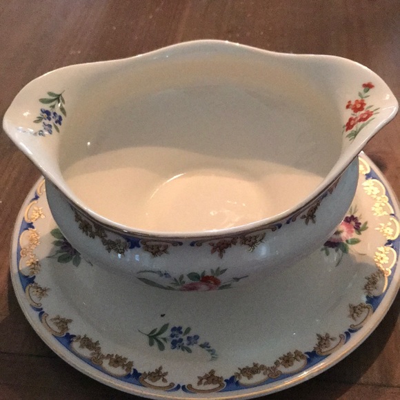 Gravy Boat Lady Louise Old Ivory Syracuse China - Picture 1 of 7